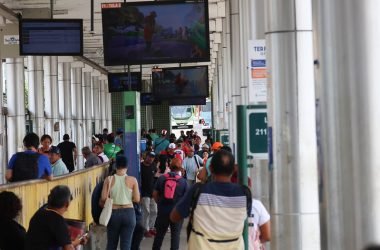 Paralização do rodoviários em Manaus - (Foto: Luiz André Nascimento)
