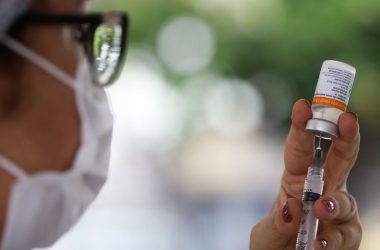Vacinas contra covid-19 serão atualizadas contra novas variantes - (Foto: Tânia Rêgo/Agência Brasil)